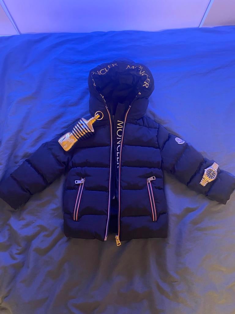 Moncler Maya donsjas – origineel – maat [2 jaar] – topstaat, Ophalen of Verzenden, Zo goed als nieuw, Jongen, Jas