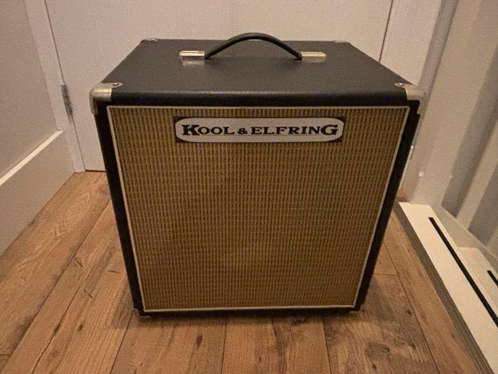 Kool & Elfring 1 x 12 speaker cabinet + extra speaker, Muziek en Instrumenten, Versterkers | Bas en Gitaar, Zo goed als nieuw