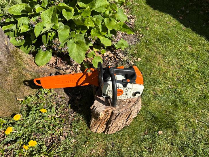 Stihl MS 201 T-CM Tophandle motorzaag kettingzaag nette!!!, Tuin en Terras, Hand-tuingereedschap, Gebruikt, Overige soorten, Ophalen of Verzenden