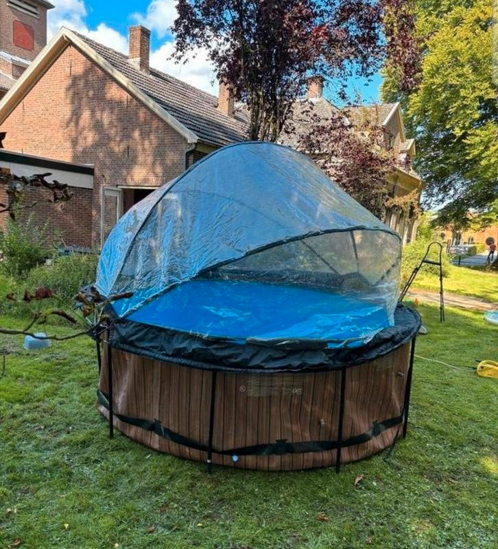 EXIT Wood Bruin Met Overkapping Rond - Ø 360 x 122 met pomp, Tuin en Terras, Zwembad-toebehoren, Zo goed als nieuw, Ophalen