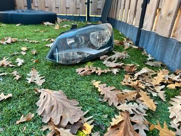 VW Polo 6R Koplamp Links H7 beschikbaar voor biedingen