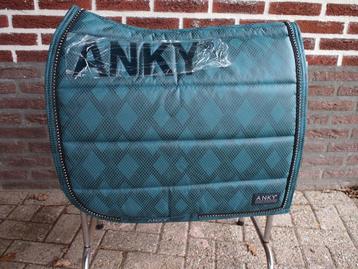 Anky Dressage saddle Deep Green pad Full beschikbaar voor biedingen