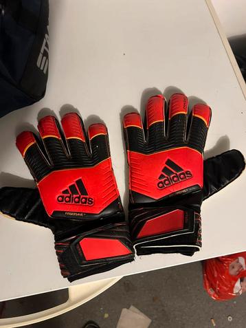 Adidas Keeperhandschoenen Maat 10 beschikbaar voor biedingen