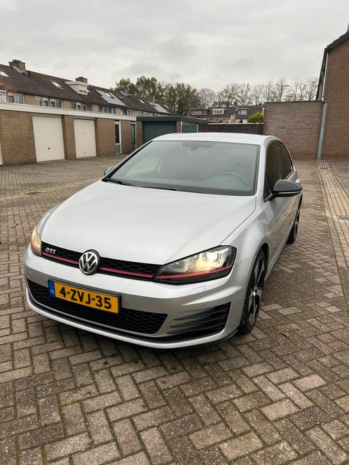 Volkswagen Golf GTI 2.0 TSI ‘15 MILTEK STAGE1 CHIP 14MND APK, Auto's, Volkswagen, Particulier, Golf, Benzine, C, Hatchback, Handgeschakeld