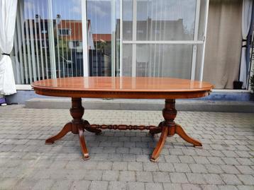 Franse Massive houten eettafel  beschikbaar voor biedingen