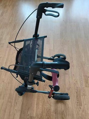 Topro rollator, met wandelstok beschikbaar voor biedingen