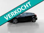 Volvo V40 1.5 T3 Polar+ Sport Automaat | 2x R-Design |Pano |, 65 €/maand, 700 kg, Zwart, Origineel Nederlands
