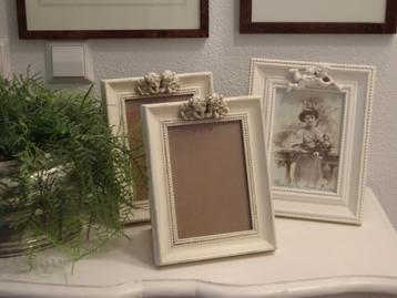 Leuke Clayre & Eef brocante fotolijstjes beschikbaar voor biedingen