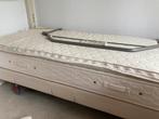 Wellfair hoog laag senioren bed eenpersoons, Huis en Inrichting, Slaapkamer | Bedden, Ophalen, Overige materialen, Verstelbaar