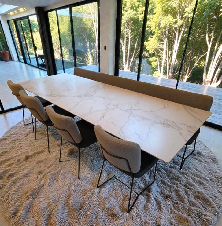 Bert Plantagie Stella design tafel + Kiko stoelen en eetbank, Huis en Inrichting, Complete eetkamers, Nieuw, Ophalen of Verzenden