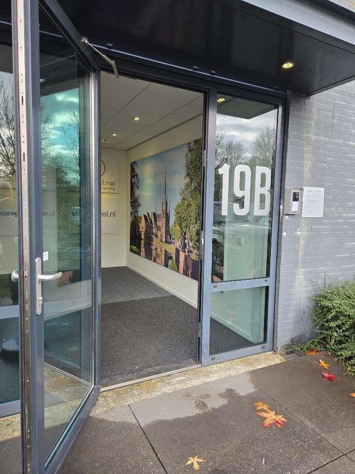 Kantoorruimte per direct te huur, Zakelijke goederen, Bedrijfs Onroerend goed, Kantoorruimte, Huur