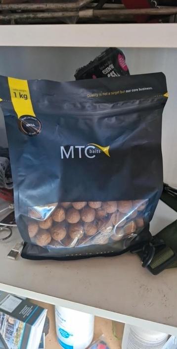 20mm krill boilies +pellets en boiliedip beschikbaar voor biedingen
