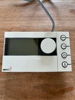 Nefit Thermostaat Moduline 300 met kabel, Doe-het-zelf en Verbouw, Ophalen of Verzenden, Zo goed als nieuw