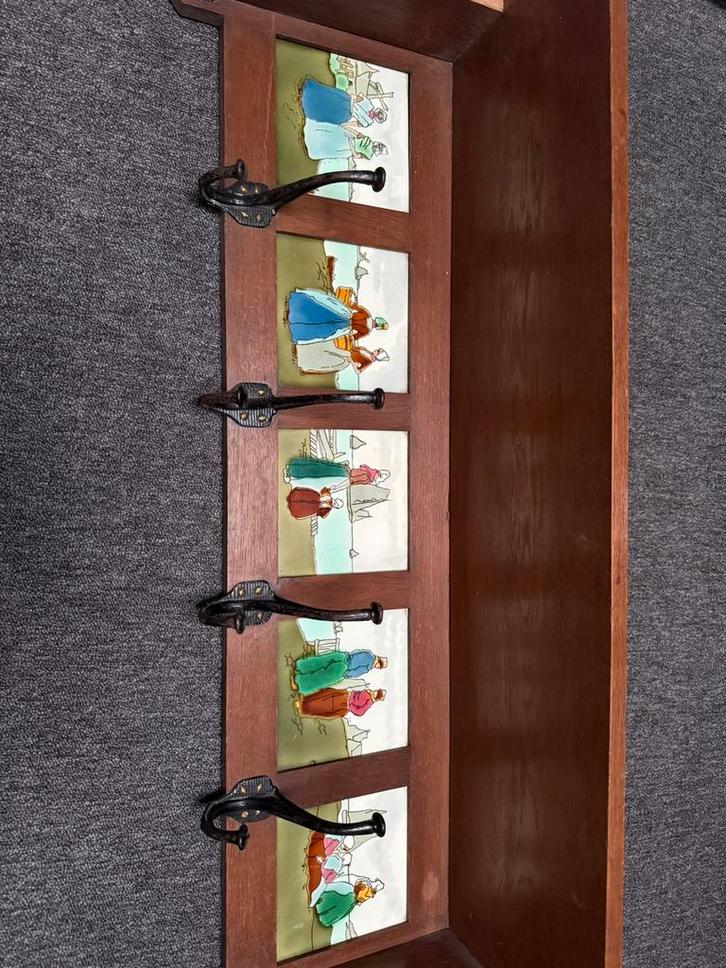 5 zeldzame Boizenburg tegels Henri Cassiers in kapstok, Huis en Inrichting, Woonaccessoires | Kapstokken, Gebruikt, Wandkapstok