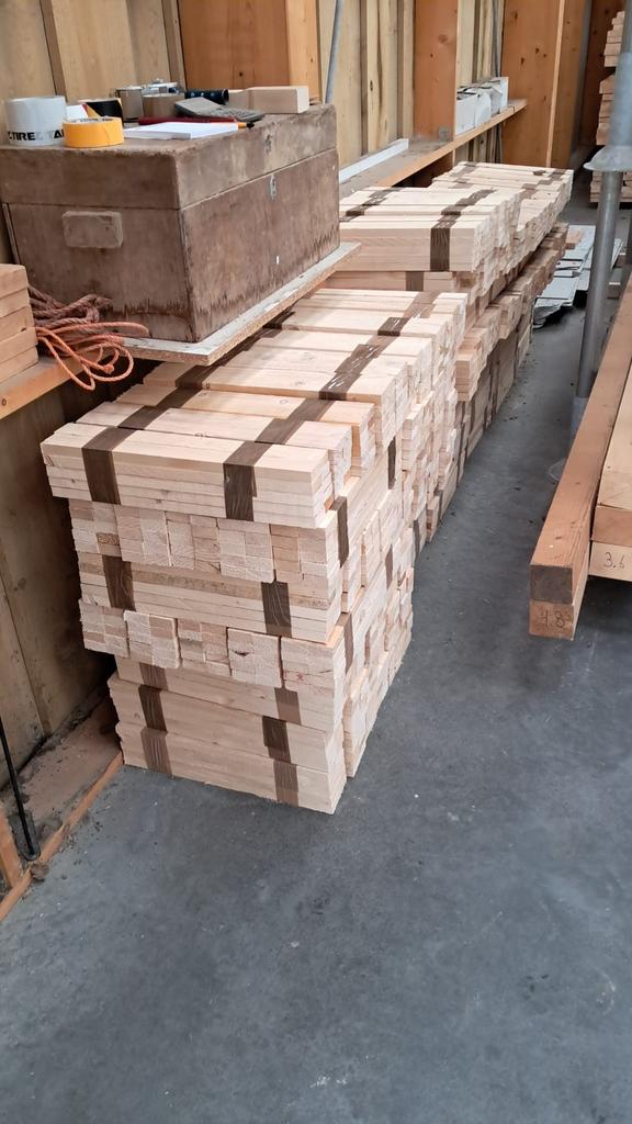 Partij vuren pikketten 50cm lang Per bos à 10 stuks, Tuin en Terras, Palen, Balken en Planken, Ophalen, Zo goed als nieuw, 250 cm of meer