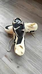 Voetbalschoenen maar 42, Sport en Fitness, Voetbal, Ophalen, Maat XS of kleiner, Schoenen, Nieuw