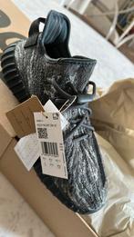 Yeezy boost 350V2, Ophalen, Zo goed als nieuw
