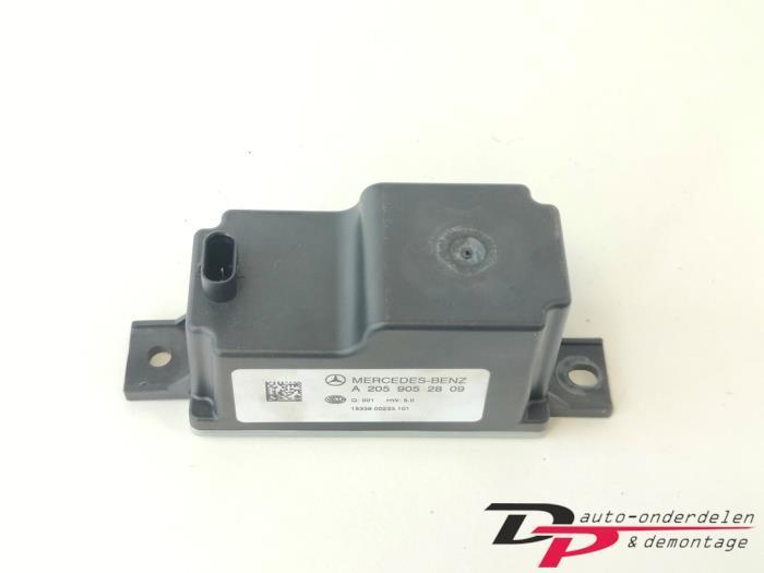 Spanningsregelaar van een Mercedes C-Klasse, Auto-onderdelen, Overige Auto-onderdelen, Mercedes-Benz, Gebruikt, 3 maanden garantie