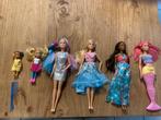 Barbie poppen met Kleertjes, Verzamelen, Poppen, Ophalen, Zo goed als nieuw, Kleertjes