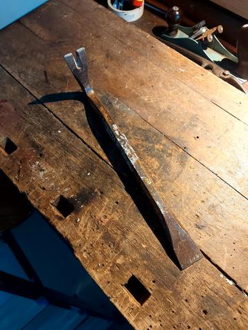 Oude stalen koevoet - Gereedschap voor sloop en meer beschikbaar voor biedingen