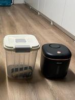 Diverse maten voercontainer prijs per stuk., Ophalen