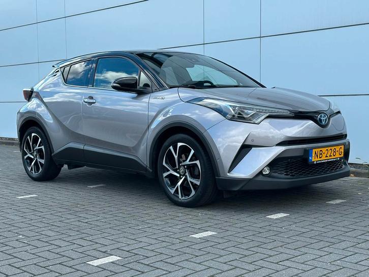 Toyota C-HR 1.8 Hybrid/BI-Tone/LEDER/TREKHAAK/CAM/JBL, Auto's, Toyota, Particulier, C-HR, ABS, Achteruitrijcamera, Adaptive Cruise Control