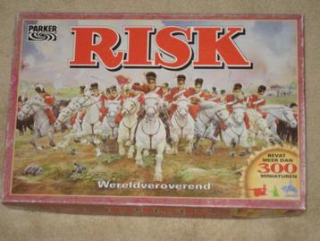 Risk wereldveroverend verschillende uitgaven 4 stuks beschikbaar voor biedingen