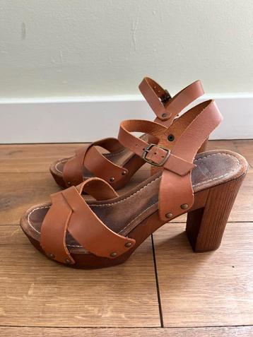 Cognac leren sandalen met hak van Manfield maat 40 beschikbaar voor biedingen