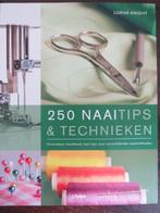 250 naaitips en technieken, Ophalen of Verzenden, Nieuw, Borduren en Naaien, Lorna Knight