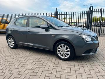 Seat Ibiza 1.2 70pk 2013 Bluetooth Navi Cruisecontrol Airco beschikbaar voor biedingen
