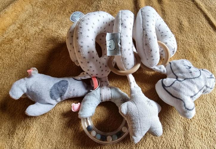 NIEUW Noukies (Box)ActiviteitenSpiraal INFO ZIE ADVERTENTIE, Kinderen en Baby's, Speelgoed | Babyspeelgoed, Nieuw, Overige typen