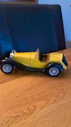 Mooi Model Alfa Romeo 1/18, Hobby en Vrije tijd, Modelauto's | 1:18, Ophalen of Verzenden, Zo goed als nieuw, Bburago