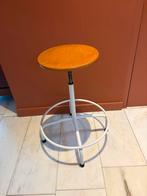 Kruk, Huis en Inrichting, Krukjes, Ophalen, In hoogte verstelbaar, Zo goed als nieuw, Overige materialen