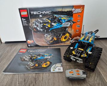 Lego Technic 42095 Remote Controlled Stunt Racer zgan + doos beschikbaar voor biedingen