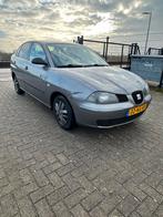 Seat Cordoba 1.4 16V 55KW 2004 Grijs, Voorwielaandrijving, Zwart, 4 cilinders, Origineel Nederlands