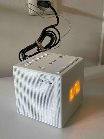Sony ICF-C1 Radio Wekkerradio beschikbaar voor biedingen