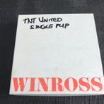 1:64 WINROSS TNT UNITED, Hobby en Vrije tijd, Modelauto's | Overige schalen, Ophalen of Verzenden, Zo goed als nieuw, Bus of Vrachtwagen