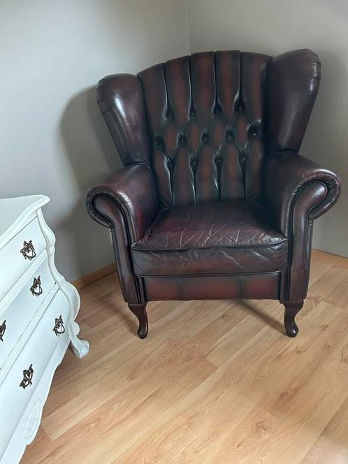 Chesterfield lederen oorfauteuil kleur oxblood zgst, Antiek en Kunst, Antiek | Meubels | Stoelen en Banken, Ophalen