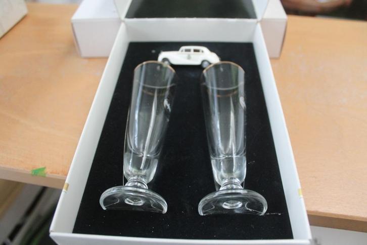 Wikingset Rolls Royce met 2 glazen van Warsteiner, Hobby en Vrije tijd, Modelauto's | 1:87, Zo goed als nieuw, Auto, Overige merken