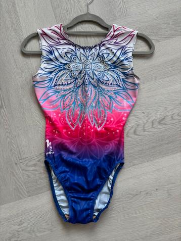 Bijna NIEUW: turnpakje van Milano mt 36 beschikbaar voor biedingen