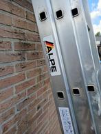 Alpe Uitschuifbare Ladder, Doe-het-zelf en Verbouw, Ladders en Trappen, Ophalen, Gebruikt, Ladder, Opvouwbaar of Inschuifbaar