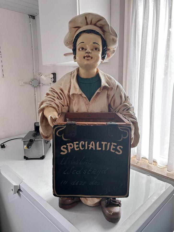 Vintage Bakkerspop met Mandje - 80cm, Antiek en Kunst, Kunst | Beelden en Houtsnijwerken, Ophalen of Verzenden