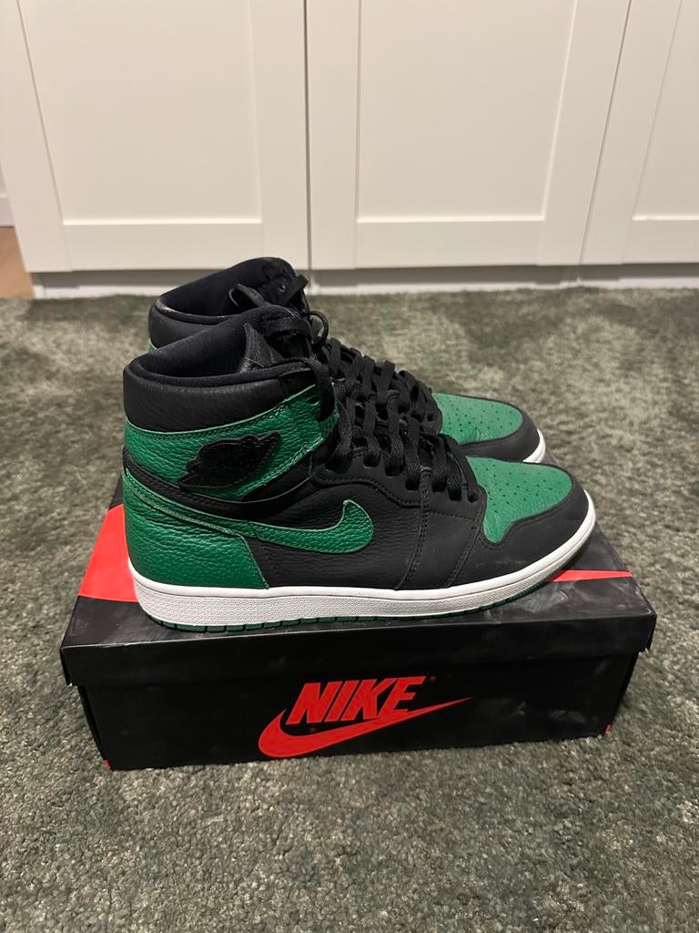 Jordan 1 pine green, Overige kleuren, Ophalen of Verzenden, Sneakers of Gympen, Zo goed als nieuw