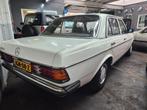 Mercedes-Benz 200-280 (W123) 240 D * AUTOMAAT *, Auto's, Gebruikt, Elektrische ramen, 4 cilinders, Leder en Stof