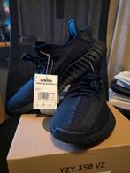 Adidas Yeezy Boost 350 v2 Onyx (US10/EU44), Kleding | Heren, Schoenen, Zwart, Nieuw, Ophalen of Verzenden, Sneakers of Gympen