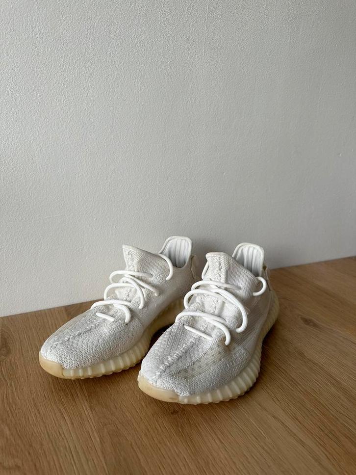 Yeezy 350 V2 Bone - 41 1/3, Kleding | Heren, Schoenen, Gedragen, Sneakers of Gympen, Wit, Ophalen of Verzenden