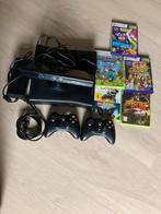 Xbox 360, Spelcomputers en Games, Spelcomputers | Xbox 360, Ophalen of Verzenden, Zo goed als nieuw, Met 2 controllers, 360 S