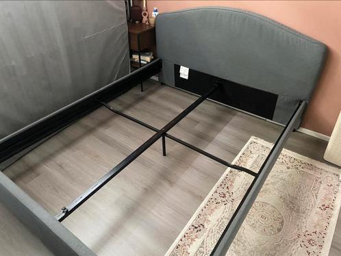 Ikea stoffen bedframe grijs 160x200, Huis en Inrichting, Slaapkamer | Bedden, Gebruikt, Tweepersoons, 160 cm, 200 cm, Stof, Grijs