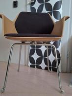 SPAGE-AGE DESIGN KUIPSTOEL "WILKHAHN"., Ophalen, Huis en Inrichting