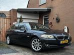 BMW 5-serie 528i High Executive|Xenon|Half Elektr. stoelen|C, Auto's, Euro 5, Achterwielaandrijving, Gebruikt, Navigatiesysteem